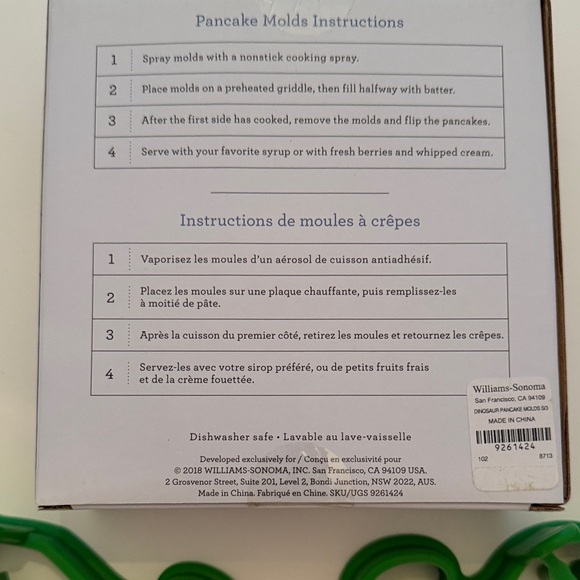 Williams Sonoma Fun Dinosaur Pancake Molds & toast stamps 🦕 🦖 - Picture 2 of 8
